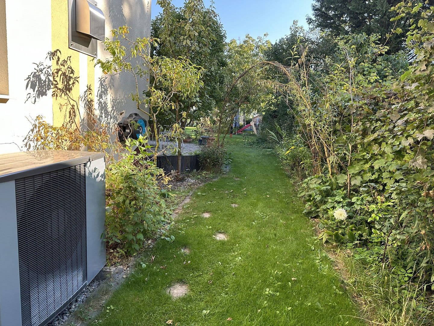 Prodej domu 120 m², pozemek 850 m², Durlacher Straße 105, Mannheim, Bádensko-Württembersko Prodej domu 120 m², pozemek 850 m², Durlacher Straße 105, Mannheim, Bádensko-Württembersko