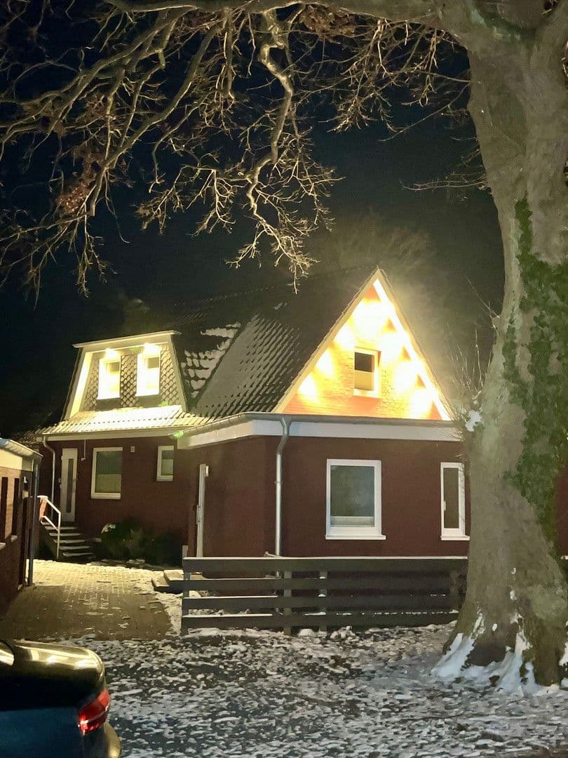 Prodej domu 360 m², pozemek 940 m², Ostlandstraße 11, Kellenhusen, Šlesvicko-Holštýnsko Prodej domu 360 m², pozemek 940 m², Ostlandstraße 11, Kellenhusen, Šlesvicko-Holštýnsko