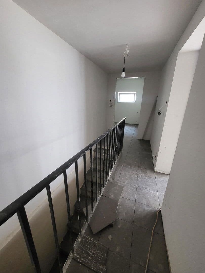 Pronájem nebytového prostoru 400 m², Von Oven Straße 4, Gelsenkirchen, Severní Porýní-Vestfálsko Pronájem nebytového prostoru 400 m², Von Oven Straße 4, Gelsenkirchen, Severní Porýní-Vestfálsko