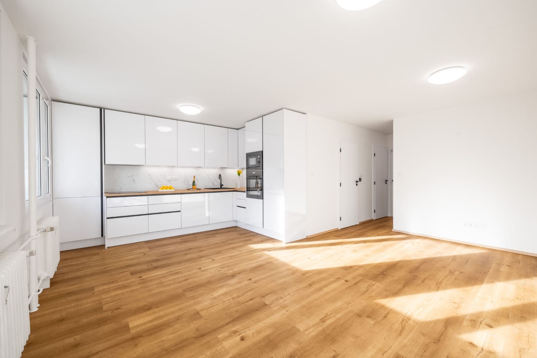 Prodej bytu 3+kk 69 m², Molákova, Praha, Praha Prodej bytu 3+kk 69 m², Molákova, Praha, Praha