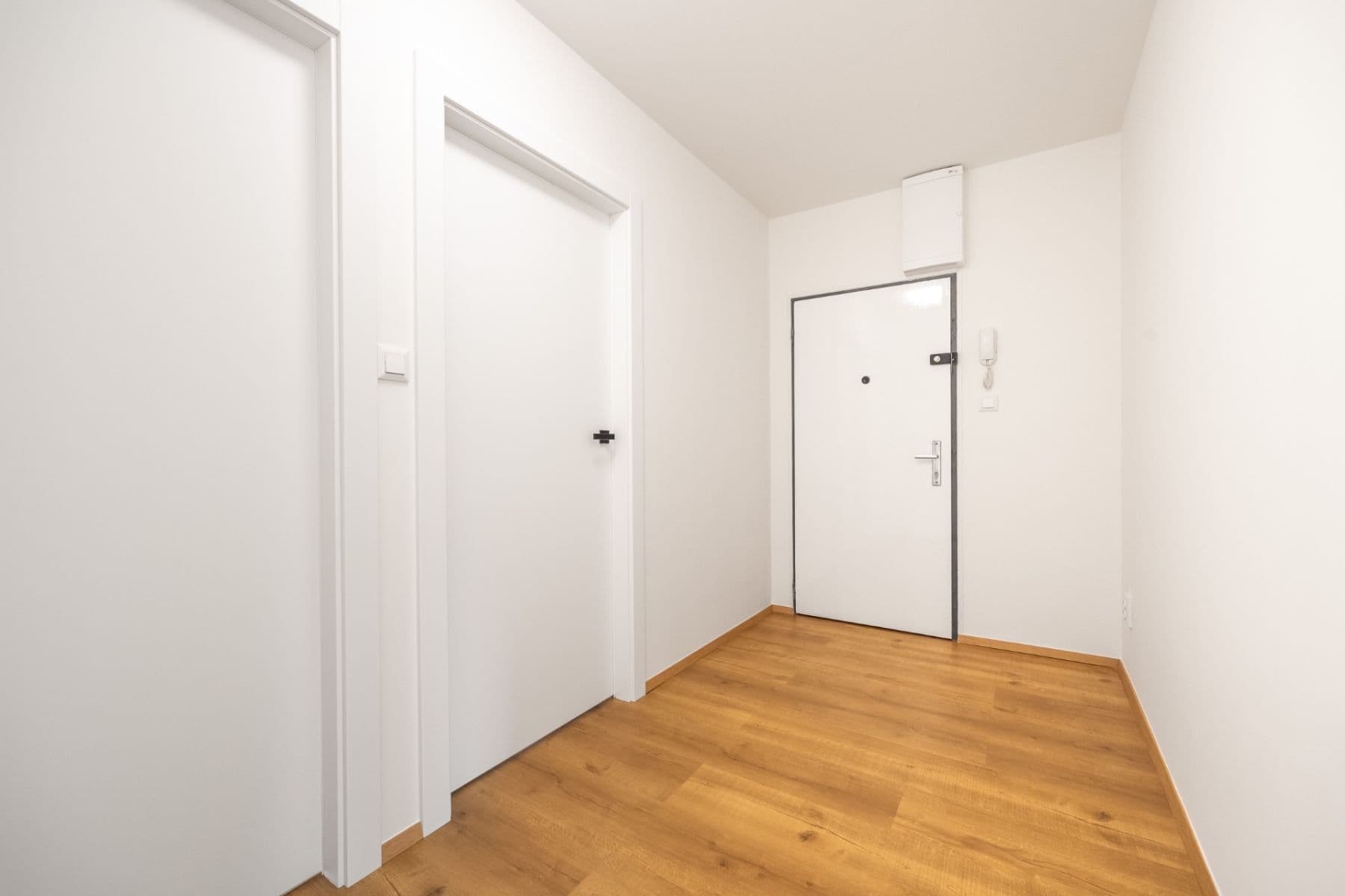 Prodej bytu 3+kk 69 m², Molákova, Praha, Praha Prodej bytu 3+kk 69 m², Molákova, Praha, Praha