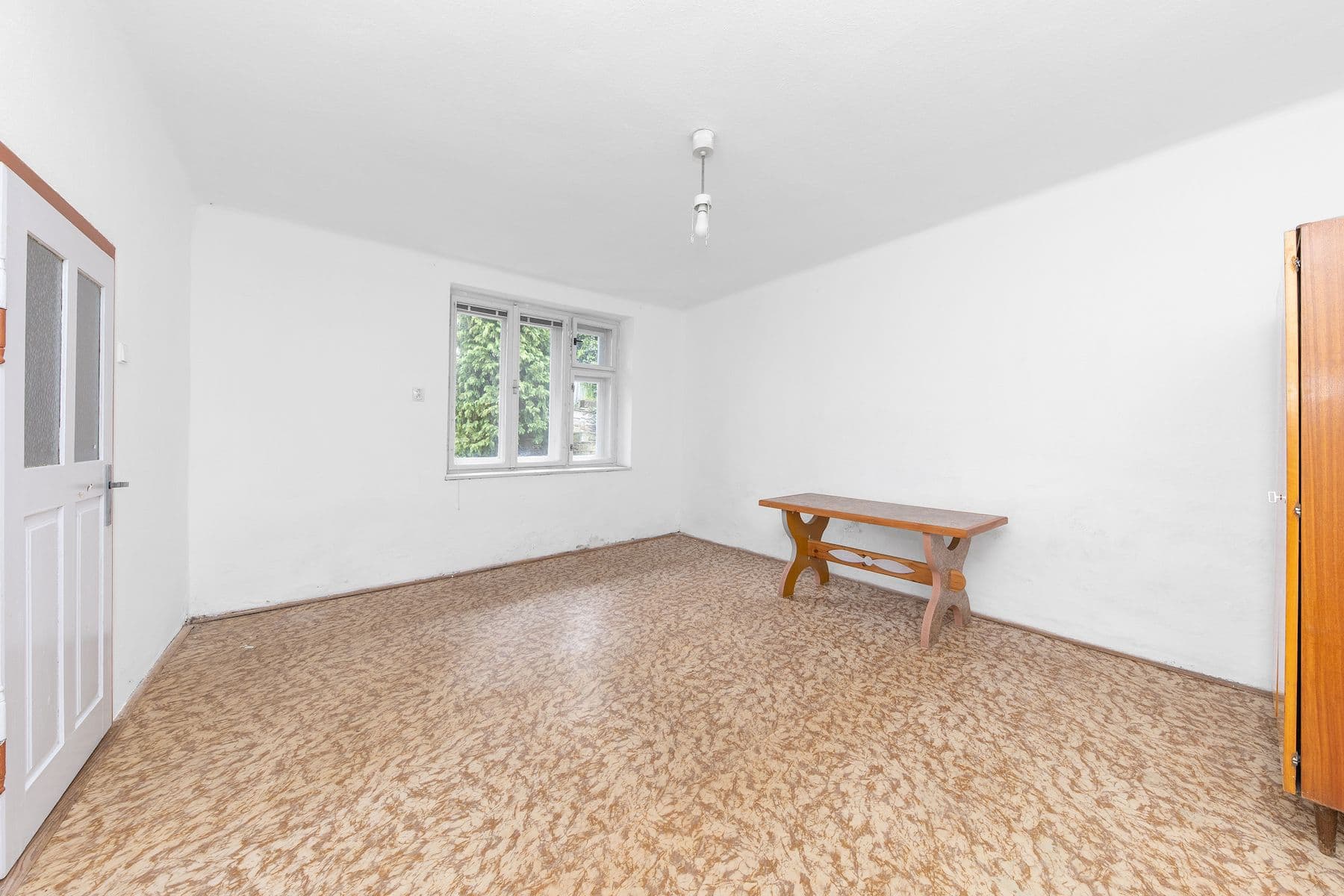 Prodej domu 130 m², pozemek 2.017 m², Radkovice u Budče, Kraj Vysočina Prodej domu 130 m², pozemek 2.017 m², Radkovice u Budče, Kraj Vysočina