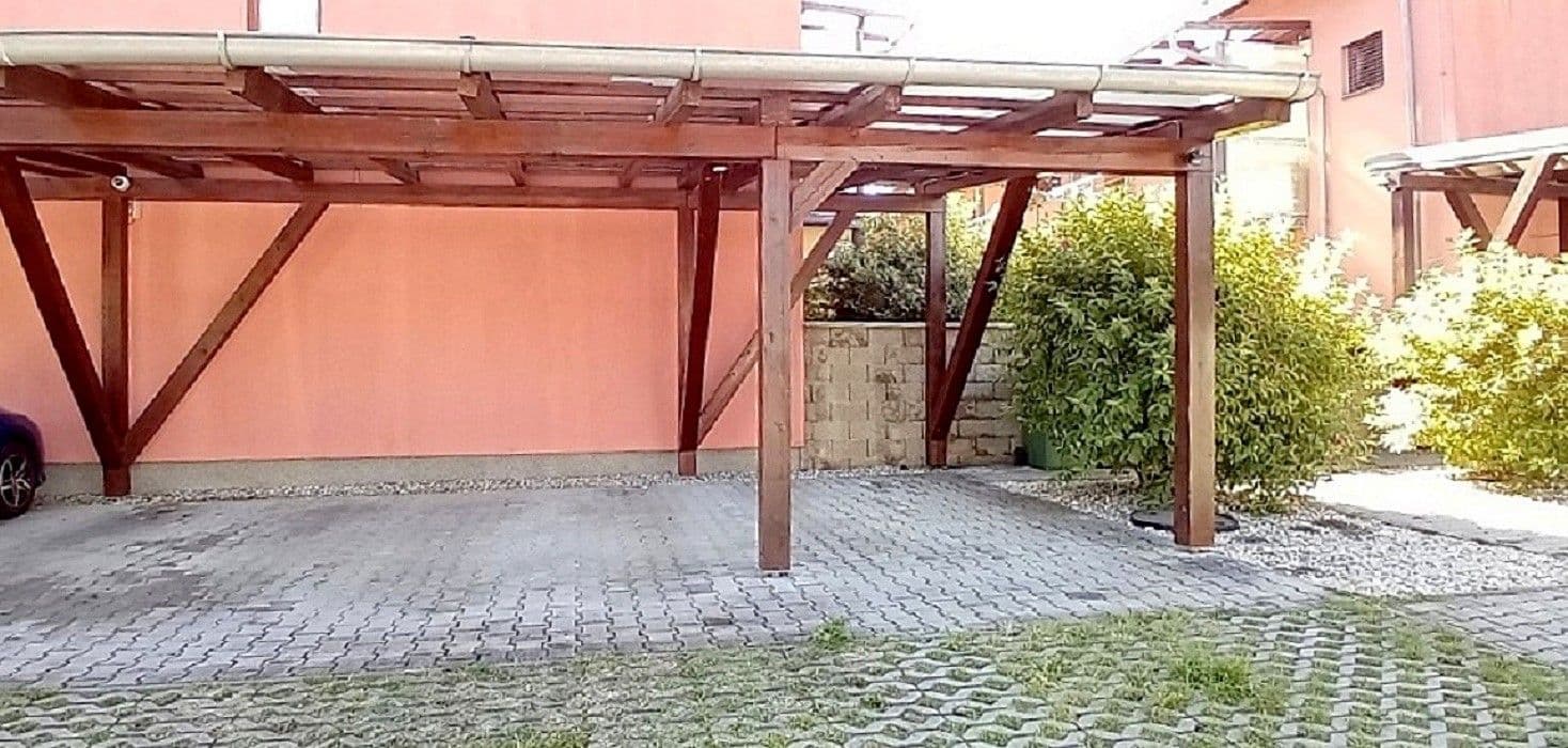 Prodej bytu 4+kk 103 m², Dvorská, Řitka, Středočeský kraj Prodej bytu 4+kk 103 m², Dvorská, Řitka, Středočeský kraj