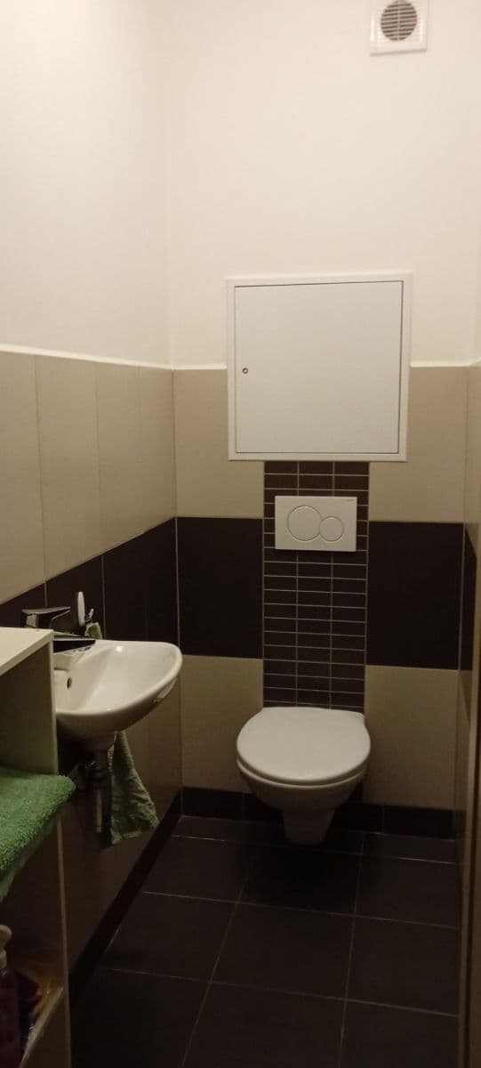 Prodej bytu 4+kk 103 m², Dvorská, Řitka, Středočeský kraj Prodej bytu 4+kk 103 m², Dvorská, Řitka, Středočeský kraj