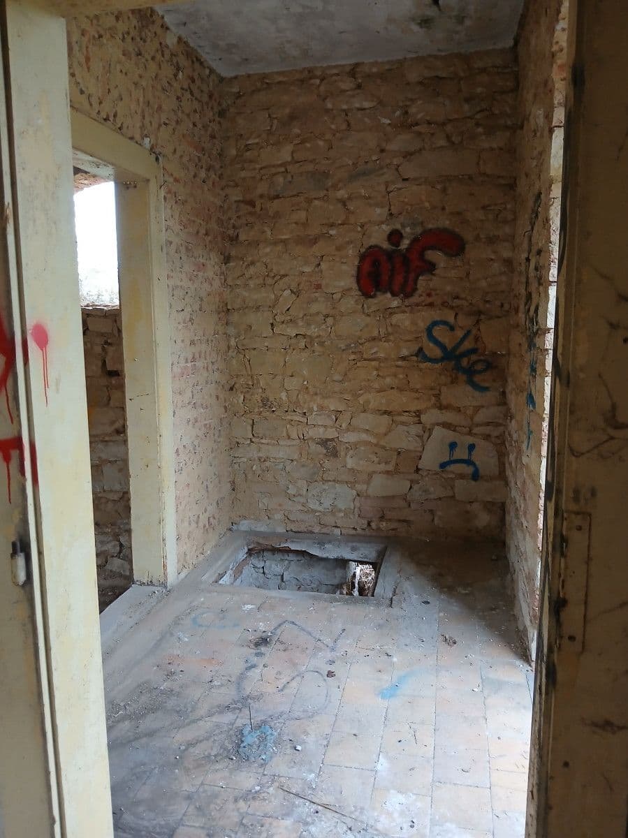 Prodej domu 60 m², pozemek 297 m², U Nádraží, Hostivice, Středočeský kraj Prodej domu 60 m², pozemek 297 m², U Nádraží, Hostivice, Středočeský kraj