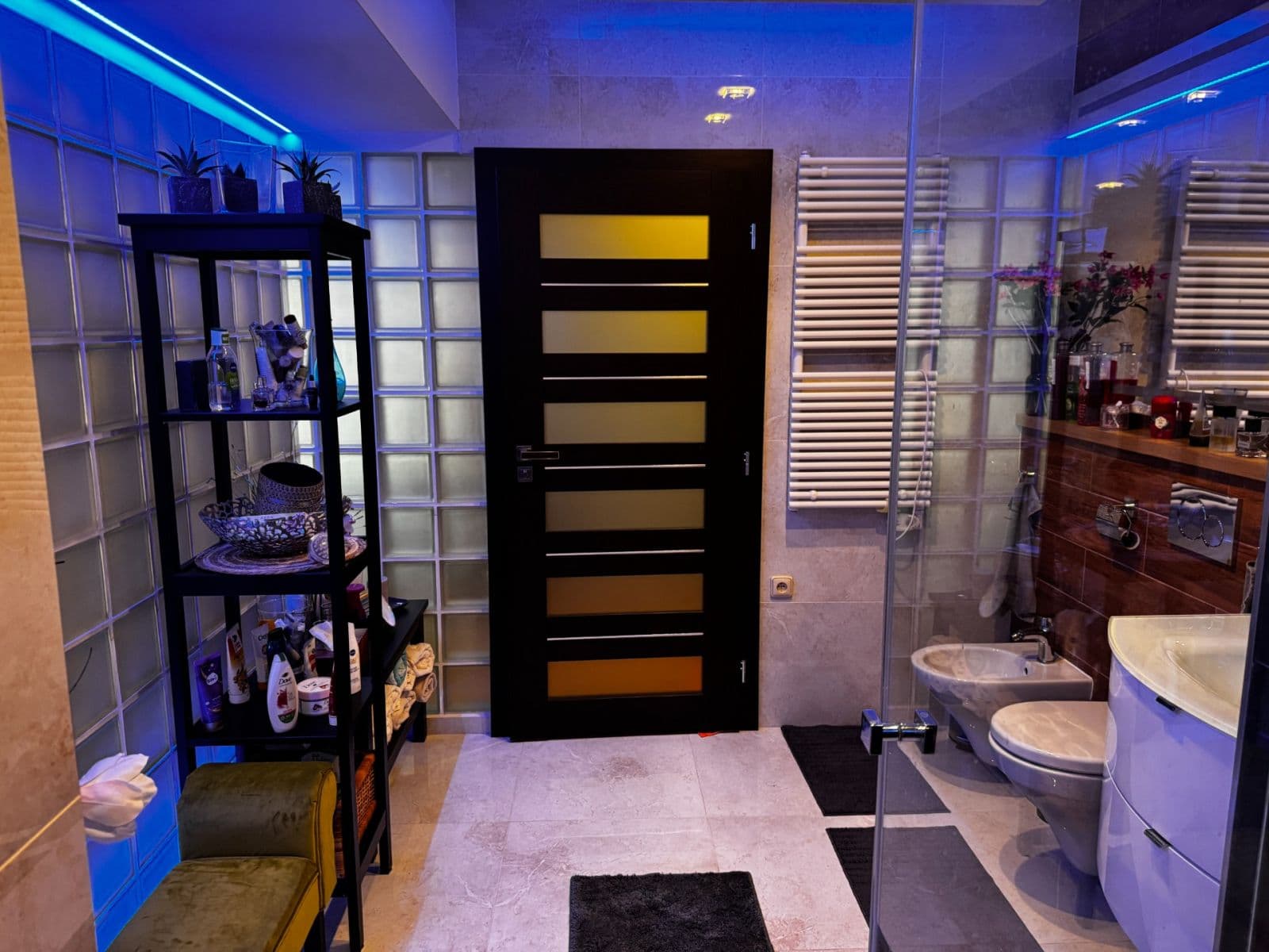 Prodej bytu 3+1 104 m², Amurská, Praha, Praha Prodej bytu 3+1 104 m², Amurská, Praha, Praha