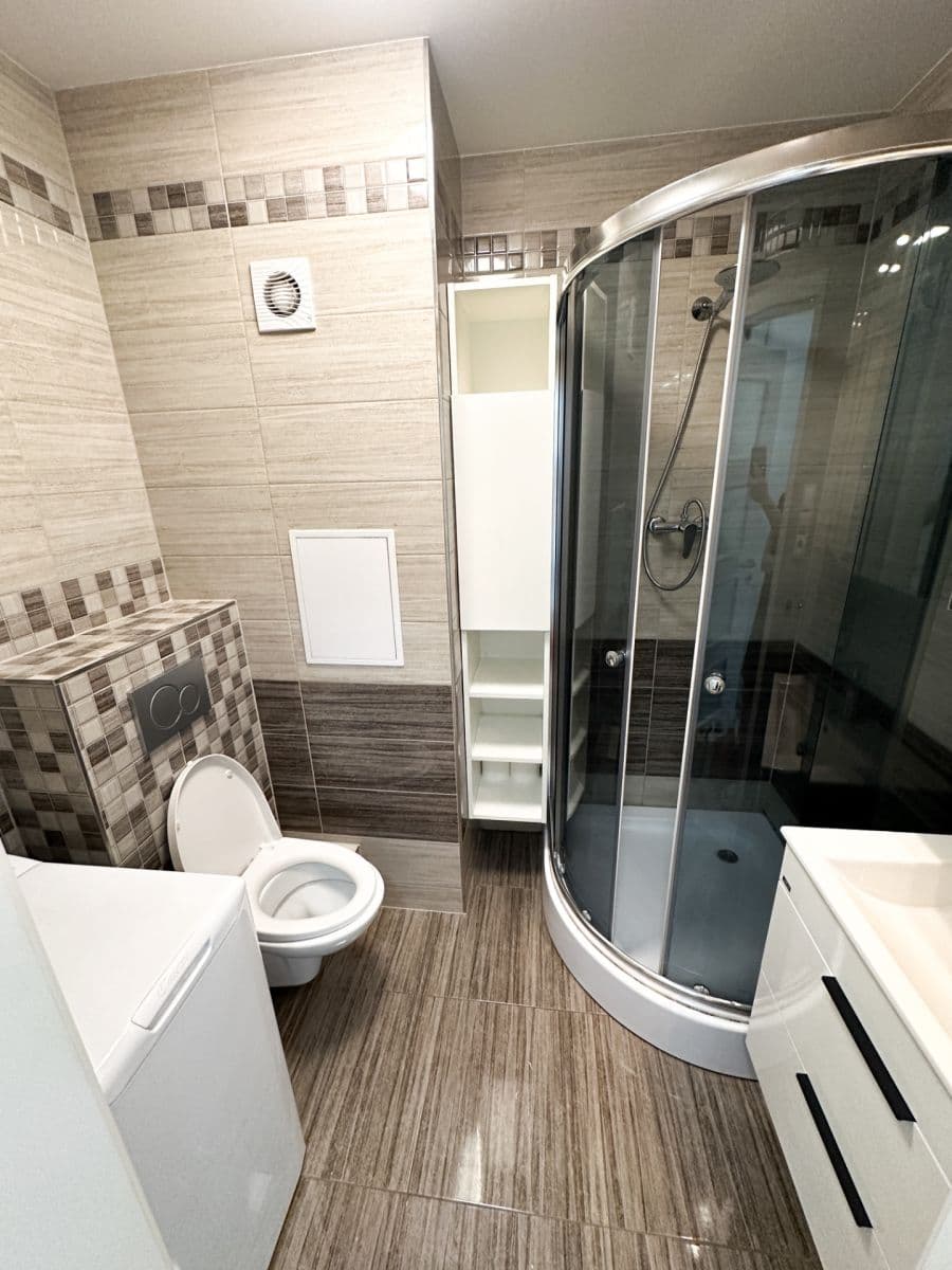Pronájem bytu 1+kk 33 m², Veltruská, Praha, Praha Pronájem bytu 1+kk 33 m², Veltruská, Praha, Praha