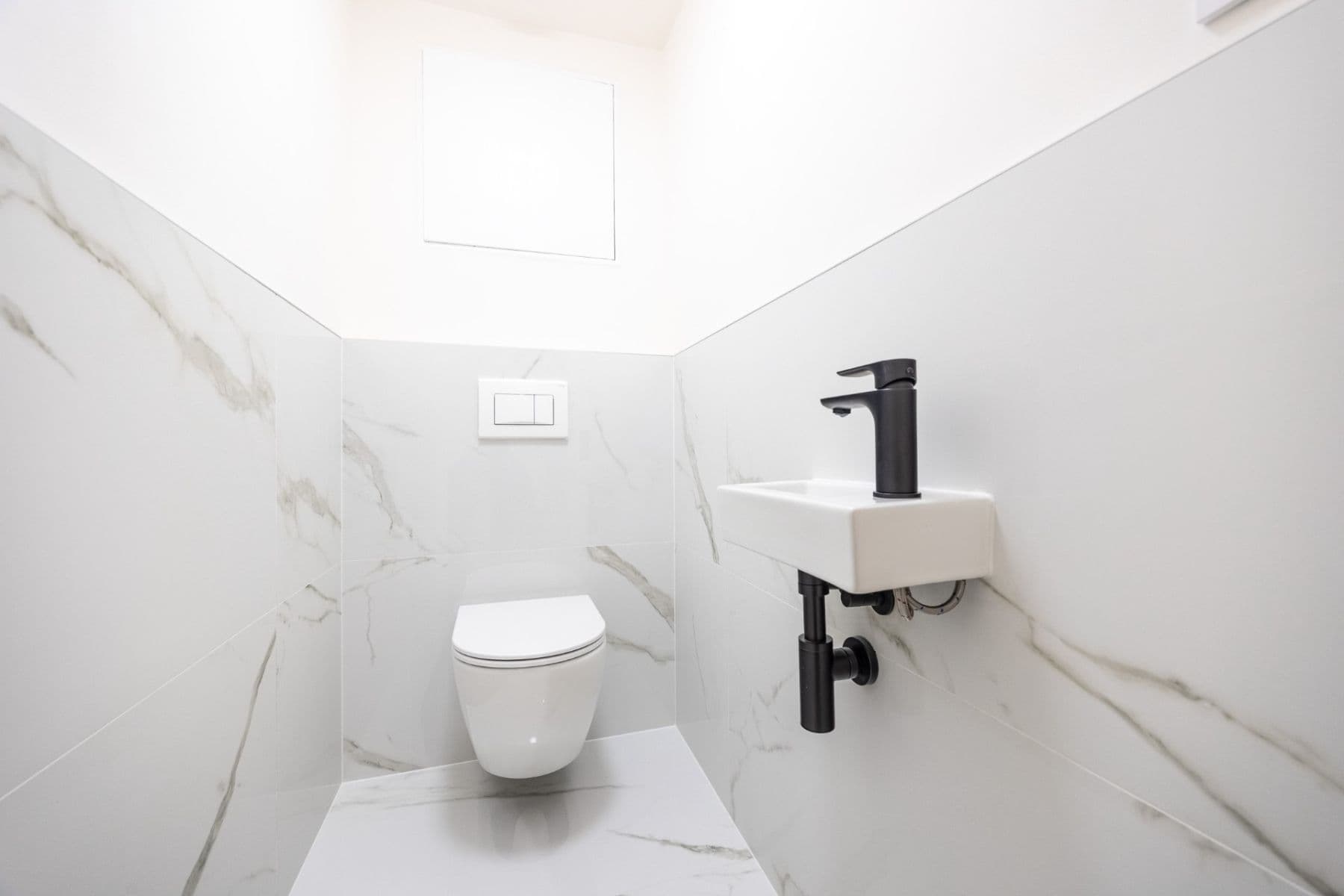 Prodej bytu 3+kk 89 m², náměstí Přátelství, Praha, Praha Prodej bytu 3+kk 89 m², náměstí Přátelství, Praha, Praha