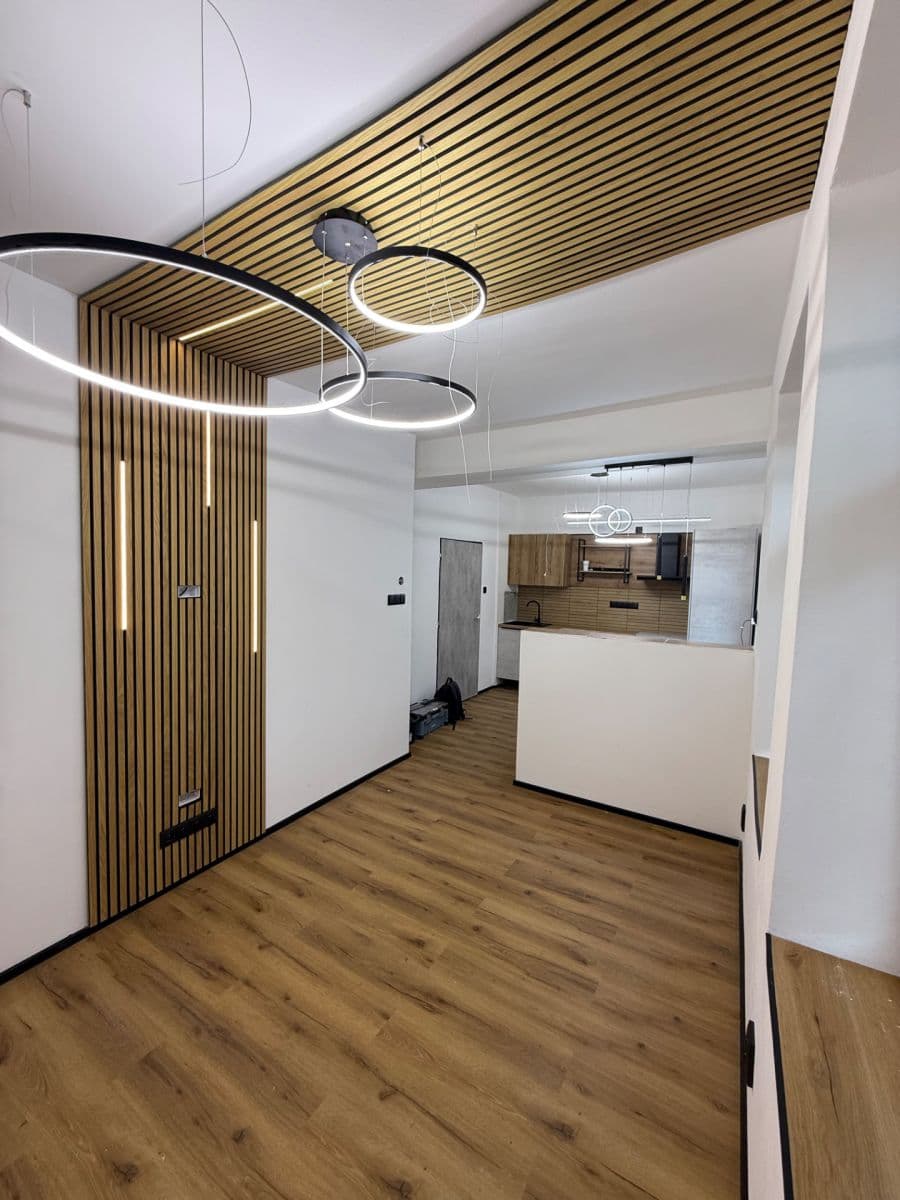 Pronájem bytu 2+kk 40 m², Podhorská, Jablonec nad Nisou, Liberecký kraj Pronájem bytu 2+kk 40 m², Podhorská, Jablonec nad Nisou, Liberecký kraj