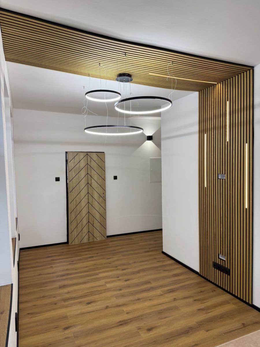 Pronájem bytu 2+kk 40 m², Podhorská, Jablonec nad Nisou, Liberecký kraj Pronájem bytu 2+kk 40 m², Podhorská, Jablonec nad Nisou, Liberecký kraj