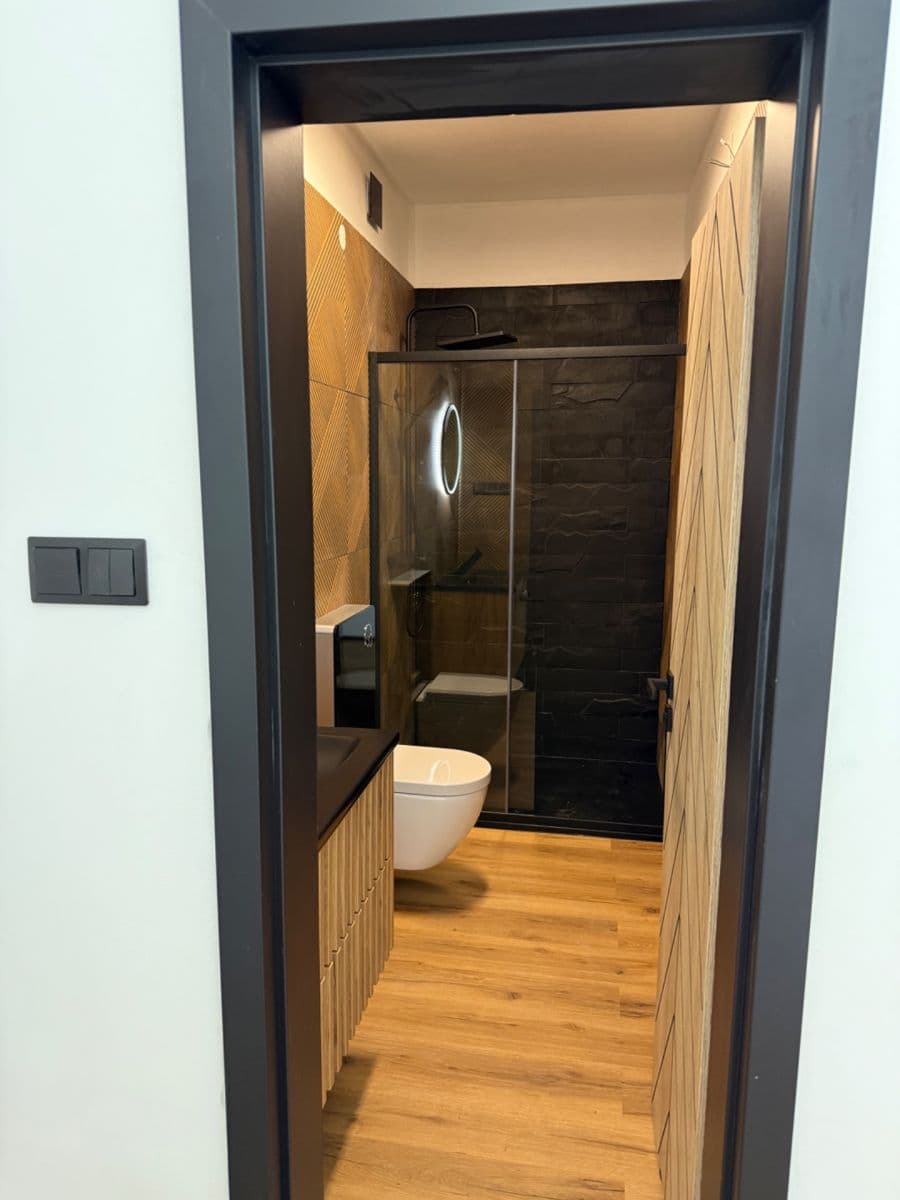 Pronájem bytu 2+kk 40 m², Podhorská, Jablonec nad Nisou, Liberecký kraj Pronájem bytu 2+kk 40 m², Podhorská, Jablonec nad Nisou, Liberecký kraj