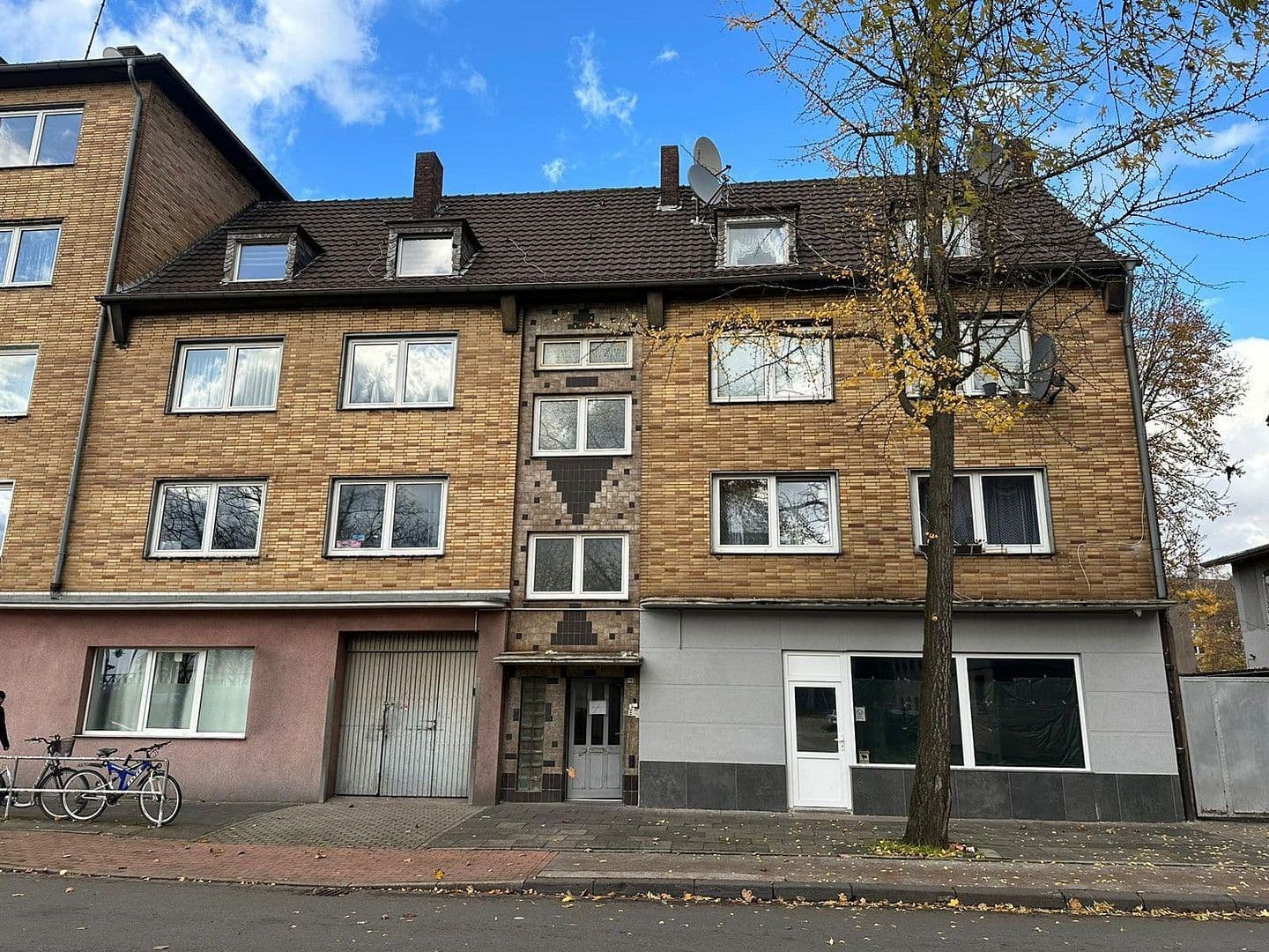 Prodej bytu 3+1 65 m², Wörthstr. 78, Duisburg, Severní Porýní-Vestfálsko Prodej bytu 3+1 65 m², Wörthstr. 78, Duisburg, Severní Porýní-Vestfálsko