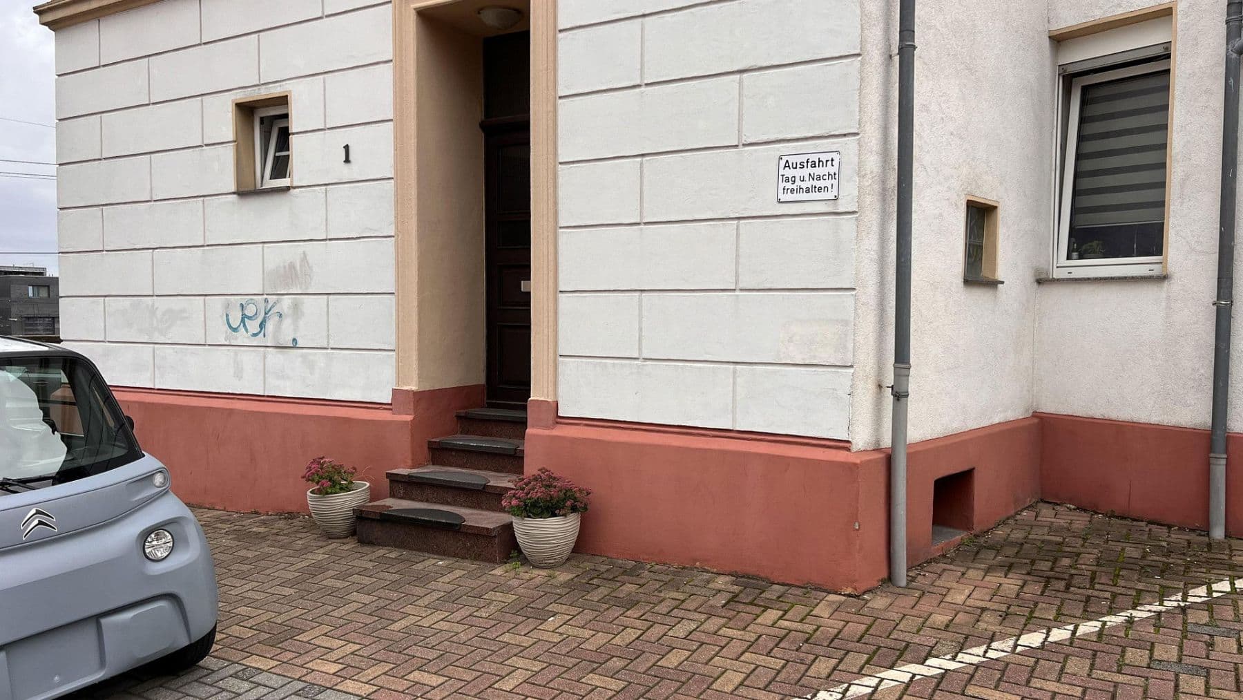 Prodej domu 195 m², pozemek 320 m², Mülheim an der Ruhr, Severní Porýní-Vestfálsko Prodej domu 195 m², pozemek 320 m², Mülheim an der Ruhr, Severní Porýní-Vestfálsko