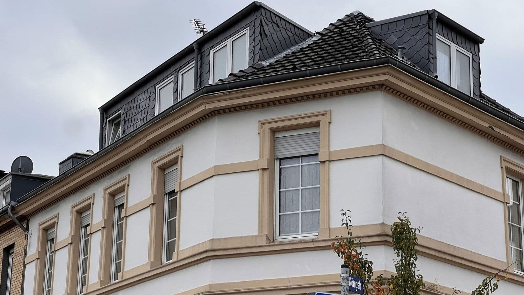 Prodej domu 195 m², pozemek 320 m², Mülheim an der Ruhr, Severní Porýní-Vestfálsko Prodej domu 195 m², pozemek 320 m², Mülheim an der Ruhr, Severní Porýní-Vestfálsko