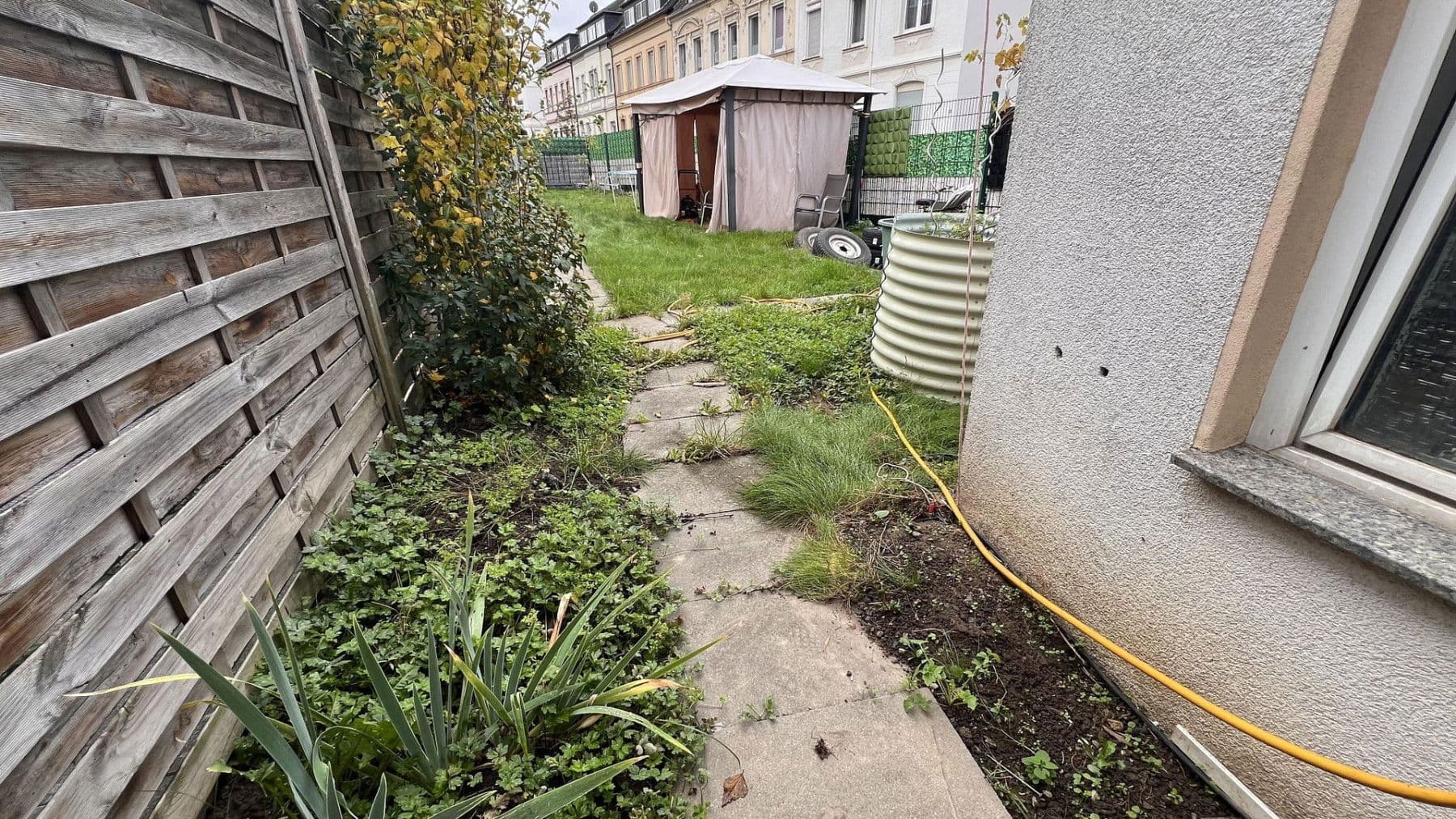 Prodej domu 195 m², pozemek 320 m², Mülheim an der Ruhr, Severní Porýní-Vestfálsko Prodej domu 195 m², pozemek 320 m², Mülheim an der Ruhr, Severní Porýní-Vestfálsko