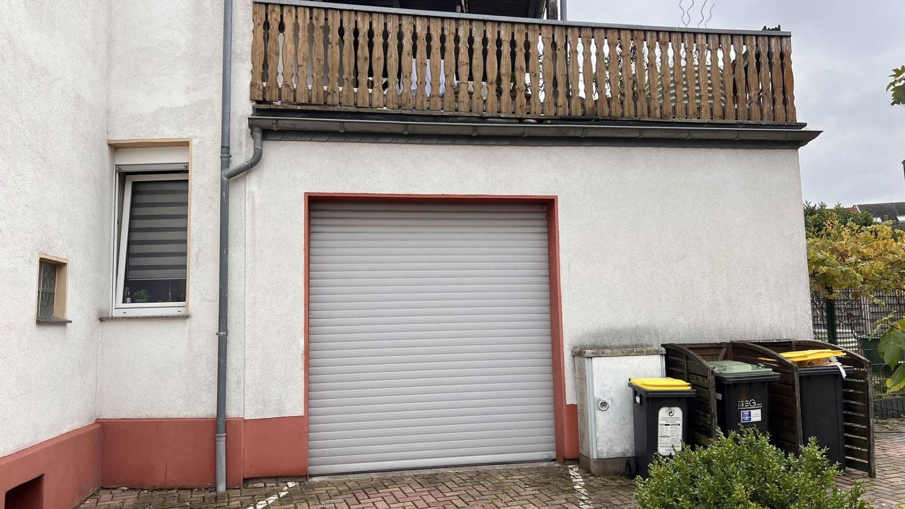 Prodej domu 195 m², pozemek 320 m², Mülheim an der Ruhr, Severní Porýní-Vestfálsko Prodej domu 195 m², pozemek 320 m², Mülheim an der Ruhr, Severní Porýní-Vestfálsko