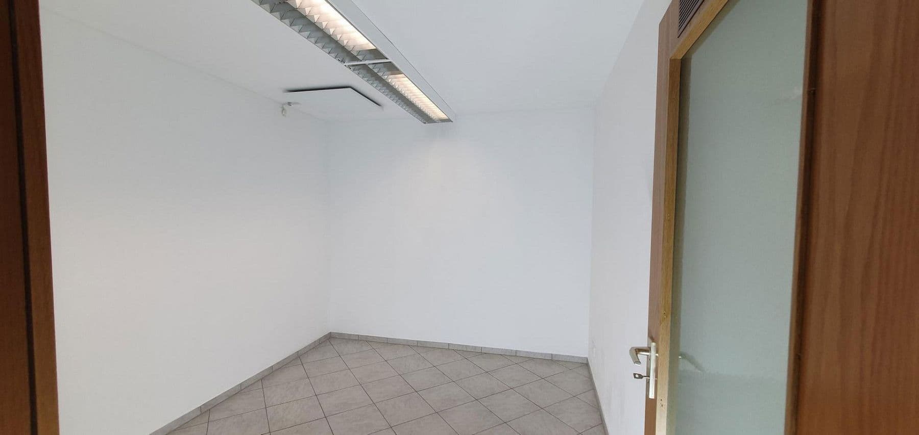 Prodej bytu 2+kk 66 m², Boskoopstr 26, Friedrichshafen, Bádensko-Württembersko Prodej bytu 2+kk 66 m², Boskoopstr 26, Friedrichshafen, Bádensko-Württembersko