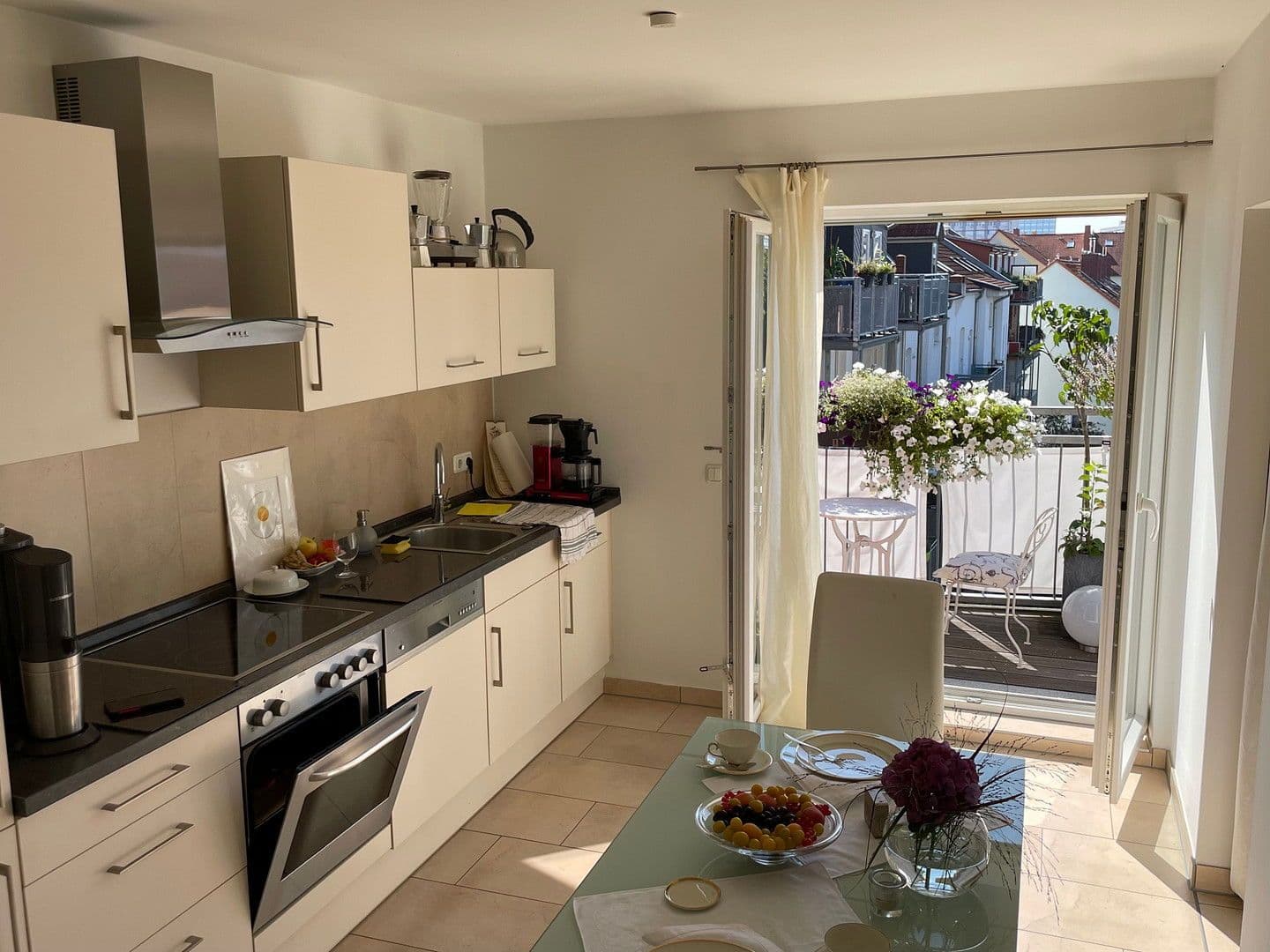 Pronájem bytu 2+1 61 m², Rathenaustraße 25, Erfurt, Durynsko Pronájem bytu 2+1 61 m², Rathenaustraße 25, Erfurt, Durynsko