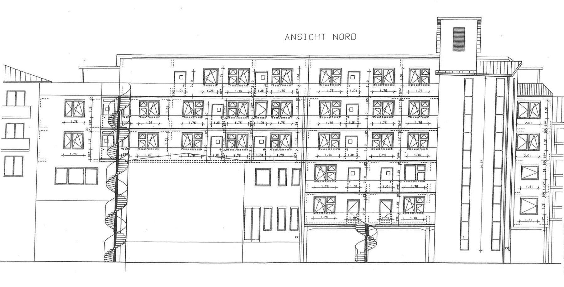 Prodej domu 1.950 m², pozemek 1.078 m², Pforzheim, Bádensko-Württembersko Prodej domu 1.950 m², pozemek 1.078 m², Pforzheim, Bádensko-Württembersko