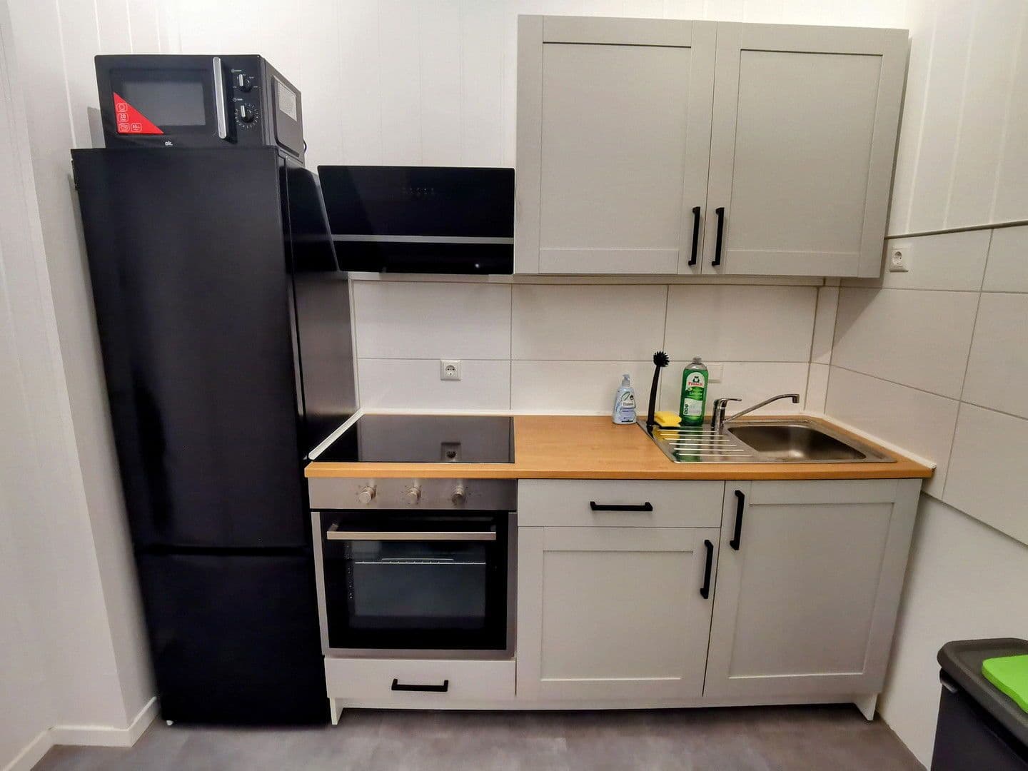 Pronájem bytu 1+1 10 m², Kieler Str. 238, Neumünster, Šlesvicko-Holštýnsko Pronájem bytu 1+1 10 m², Kieler Str. 238, Neumünster, Šlesvicko-Holštýnsko