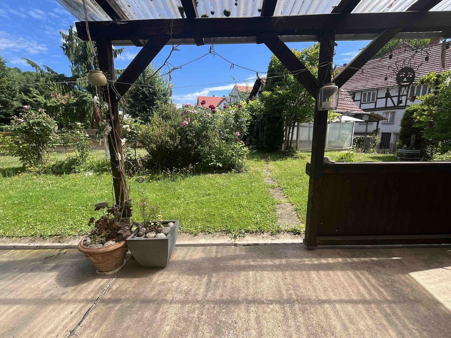 Prodej domu 310 m², pozemek 912 m², Morschen, Hessen Prodej domu 310 m², pozemek 912 m², Morschen, Hessen