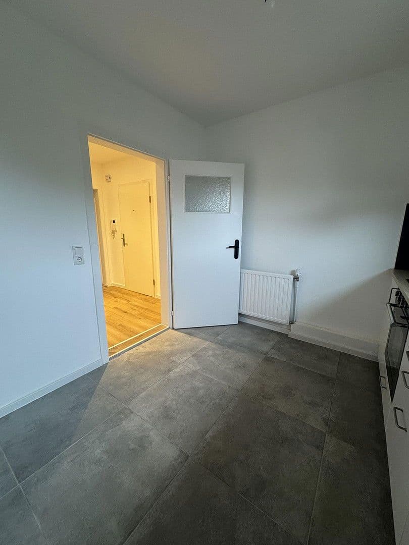 Pronájem bytu 3+1 83 m², Bremen, Bremen Pronájem bytu 3+1 83 m², Bremen, Bremen