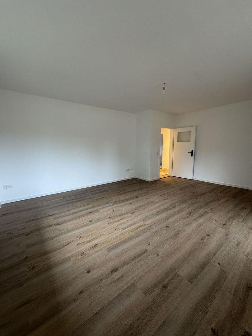 Pronájem bytu 3+1 83 m², Bremen, Bremen Pronájem bytu 3+1 83 m², Bremen, Bremen