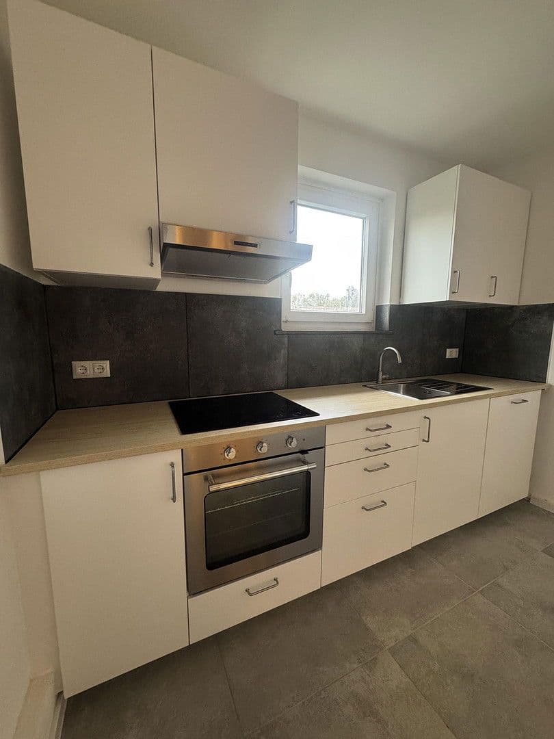 Pronájem bytu 3+1 83 m², Bremen, Bremen Pronájem bytu 3+1 83 m², Bremen, Bremen