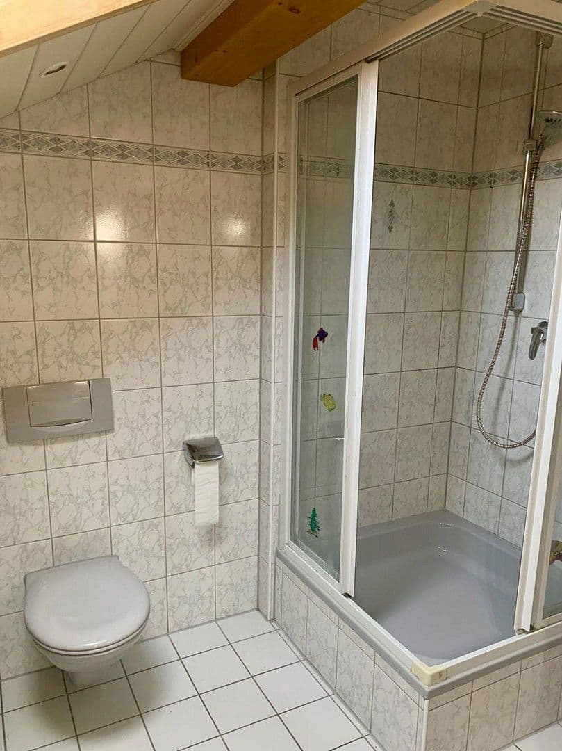 Prodej domu 260 m², pozemek 580 m², Eiselfing, Bavorsko Prodej domu 260 m², pozemek 580 m², Eiselfing, Bavorsko