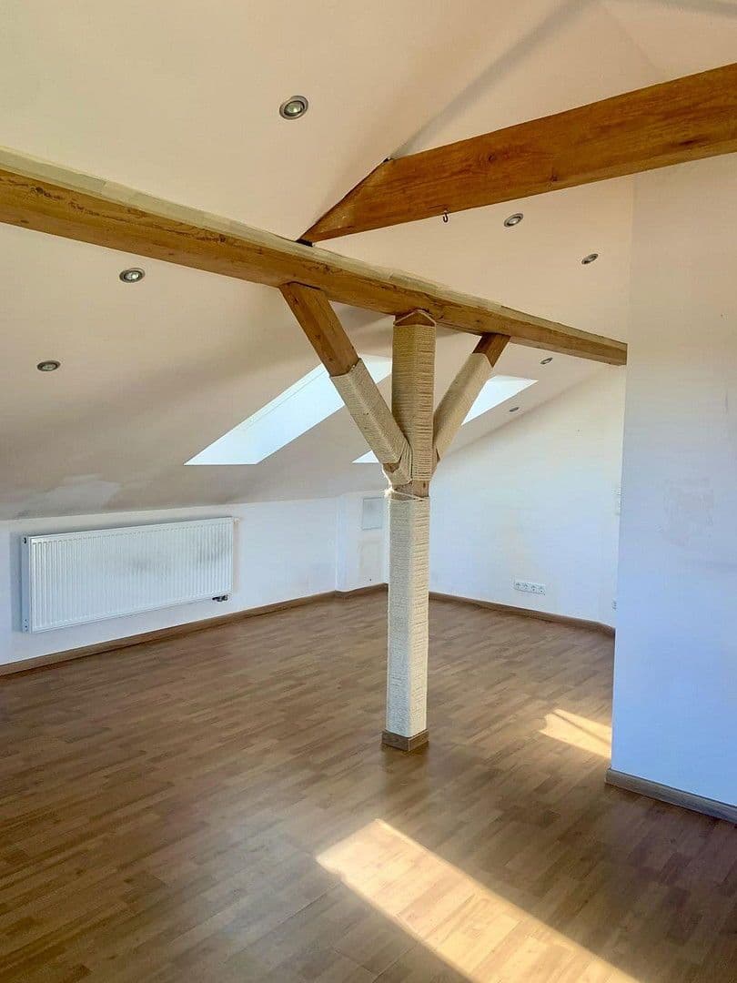 Prodej domu 260 m², pozemek 580 m², Eiselfing, Bavorsko Prodej domu 260 m², pozemek 580 m², Eiselfing, Bavorsko