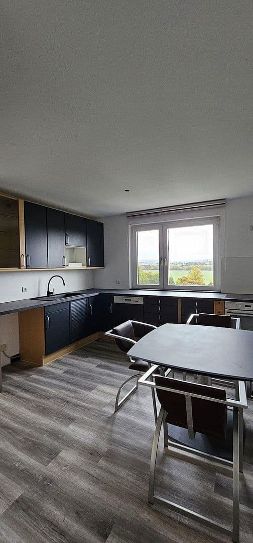 Prodej bytu 2+1 75 m², Taunusring 20, Wiesbaden, Hessen Prodej bytu 2+1 75 m², Taunusring 20, Wiesbaden, Hessen