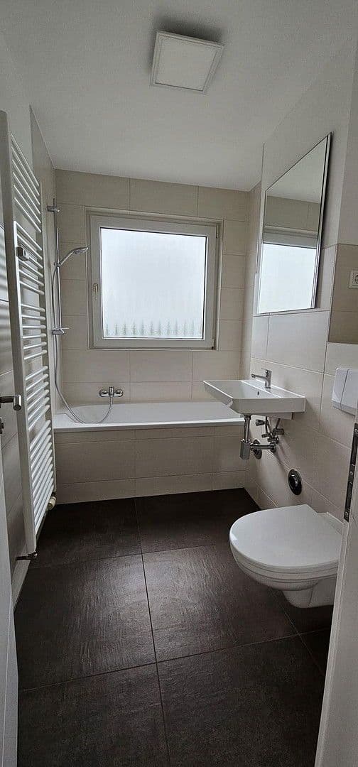Prodej bytu 2+1 75 m², Taunusring 20, Wiesbaden, Hessen Prodej bytu 2+1 75 m², Taunusring 20, Wiesbaden, Hessen