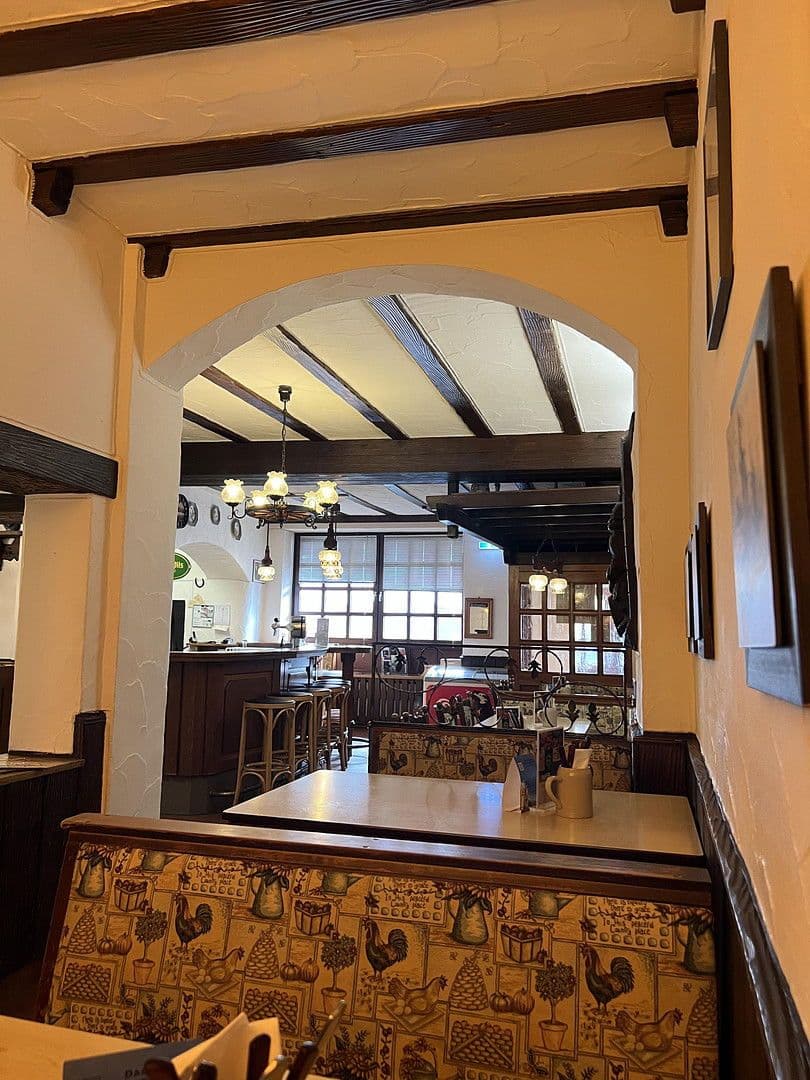 Prodej nebytového prostoru 3.500 m², Udostr. 72-74, Trier, Porýní-Falc Prodej nebytového prostoru 3.500 m², Udostr. 72-74, Trier, Porýní-Falc