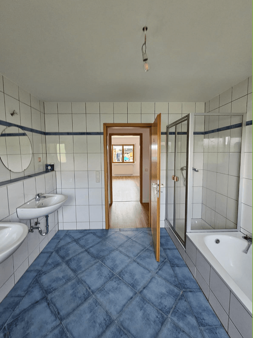 Pronájem bytu 3+1 84 m², Immanuel-Kant-Str., Hardheim, Bádensko-Württembersko Pronájem bytu 3+1 84 m², Immanuel-Kant-Str., Hardheim, Bádensko-Württembersko