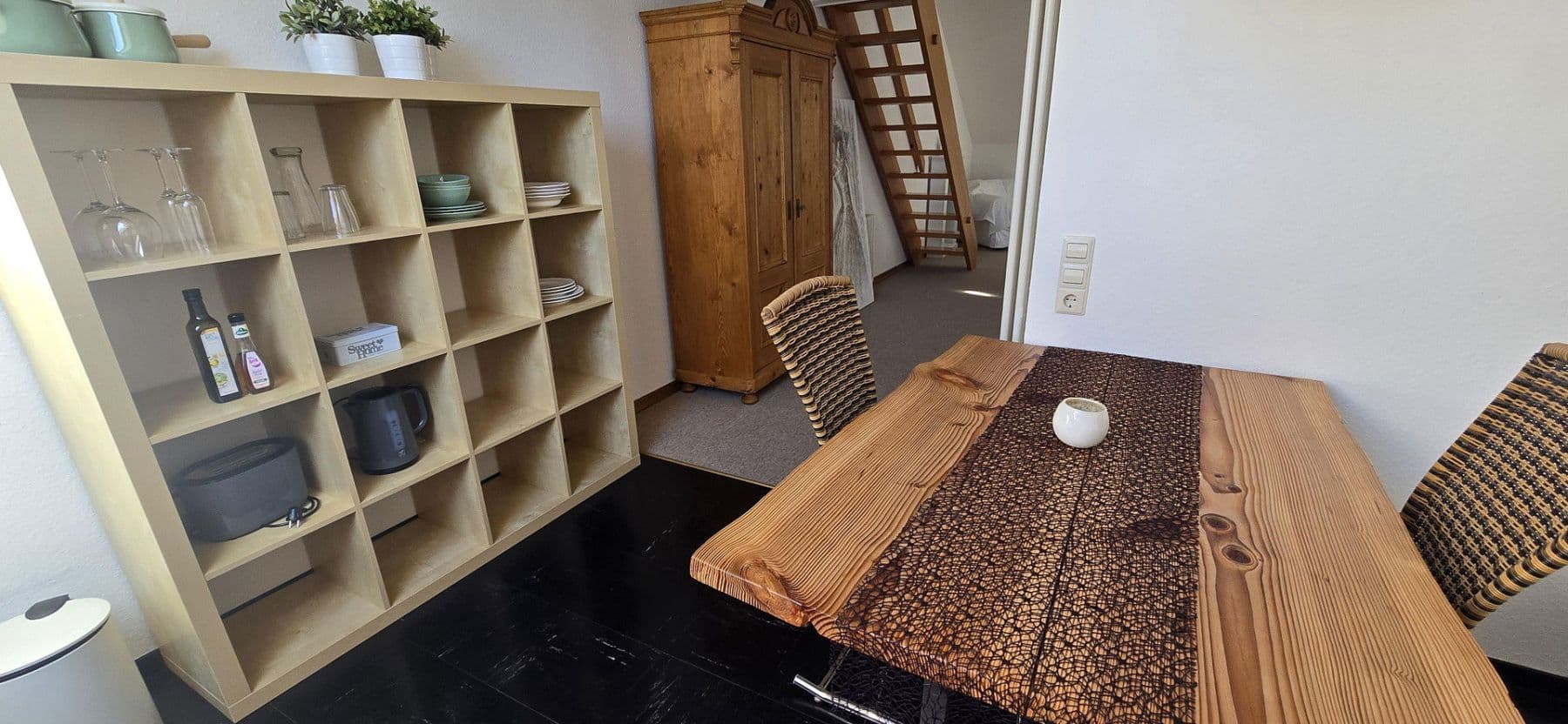 Pronájem bytu 1+kk 65 m², Cleebronn, Bádensko-Württembersko Pronájem bytu 1+kk 65 m², Cleebronn, Bádensko-Württembersko