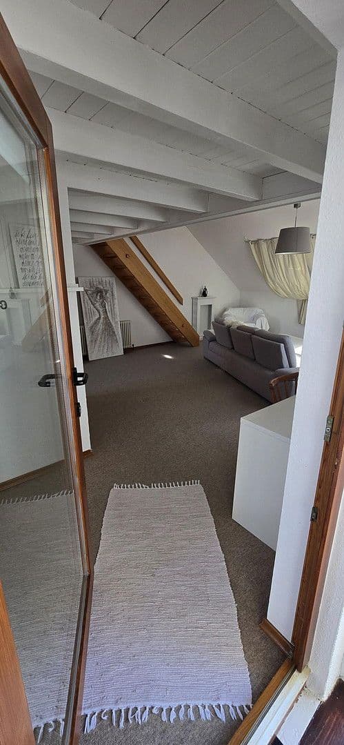 Pronájem bytu 1+kk 65 m², Cleebronn, Bádensko-Württembersko Pronájem bytu 1+kk 65 m², Cleebronn, Bádensko-Württembersko