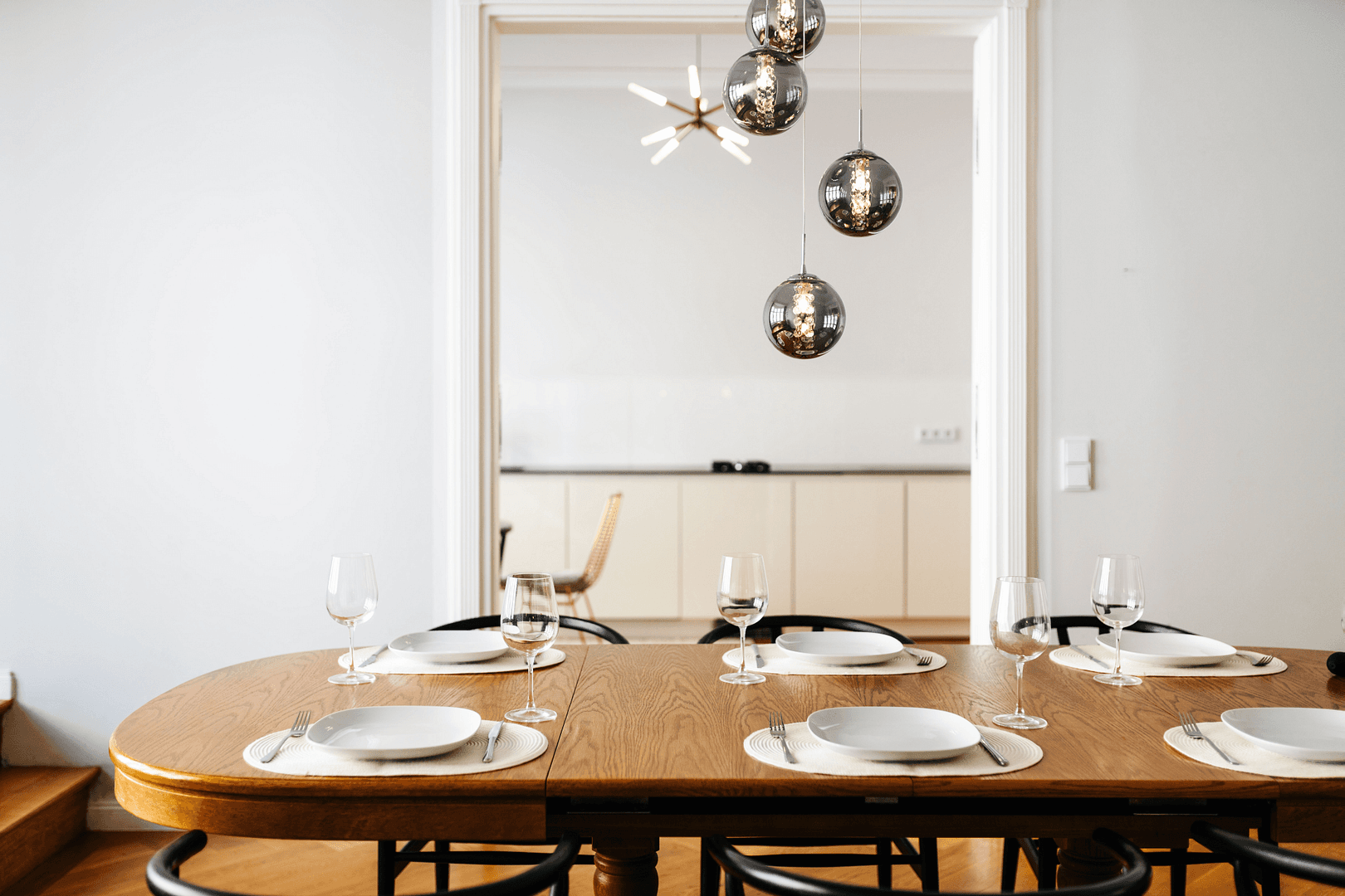 Pronájem bytu 5+1 165 m², Rumfordstraße 6, München, Bavorsko Pronájem bytu 5+1 165 m², Rumfordstraße 6, München, Bavorsko