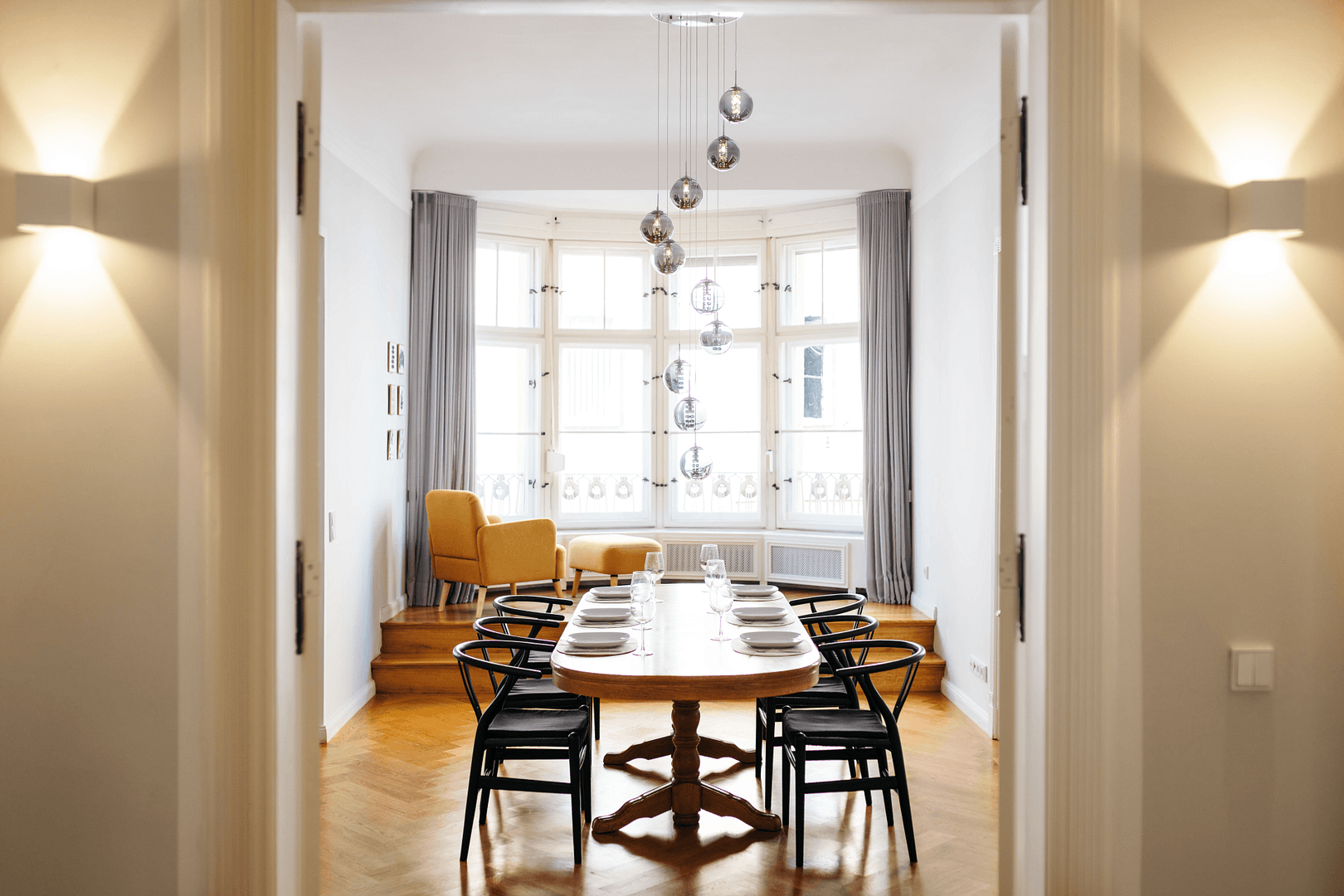 Pronájem bytu 5+1 165 m², Rumfordstraße 6, München, Bavorsko Pronájem bytu 5+1 165 m², Rumfordstraße 6, München, Bavorsko