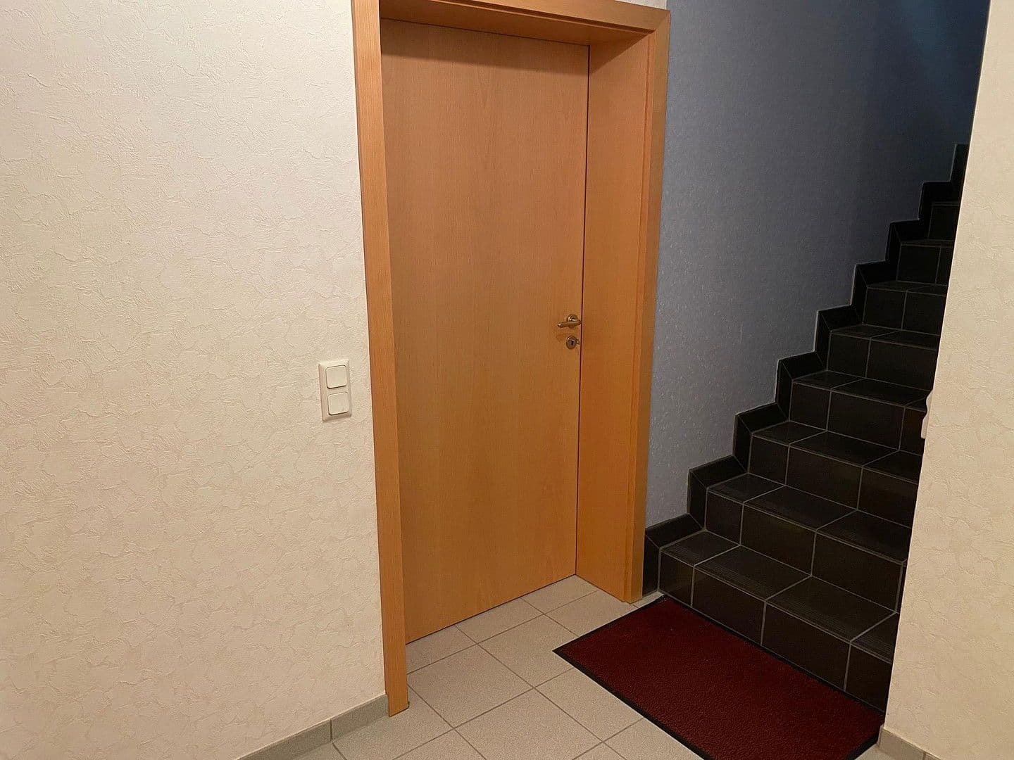 Prodej domu 233 m², pozemek 996 m², Schloßböckelheim, Porýní-Falc Prodej domu 233 m², pozemek 996 m², Schloßböckelheim, Porýní-Falc