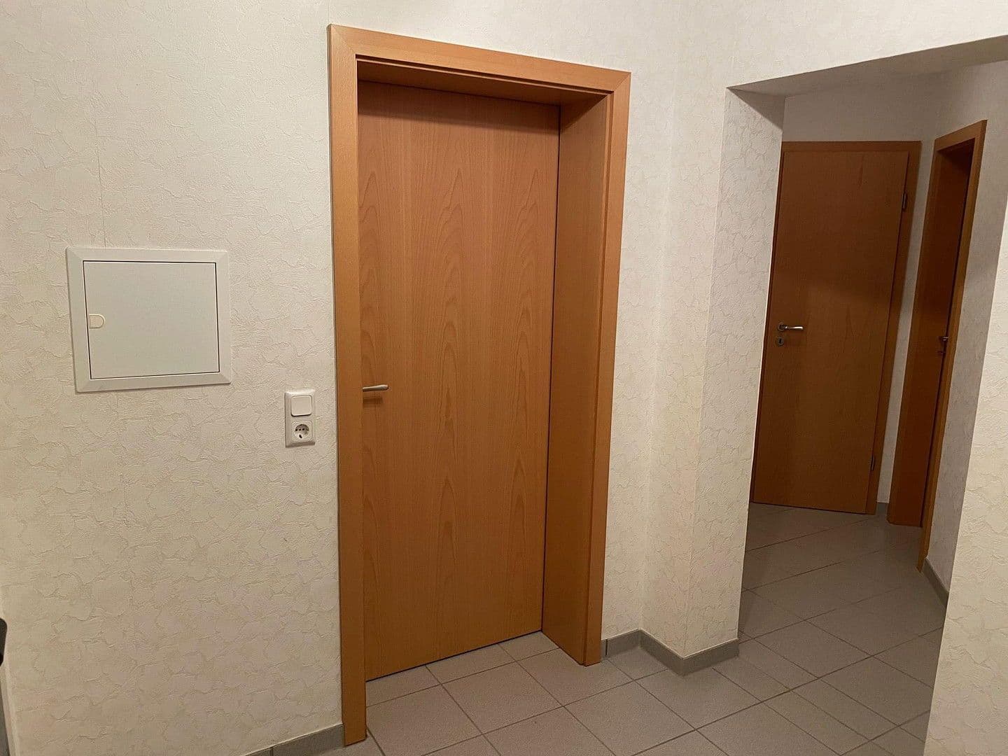 Prodej domu 233 m², pozemek 996 m², Schloßböckelheim, Porýní-Falc Prodej domu 233 m², pozemek 996 m², Schloßböckelheim, Porýní-Falc