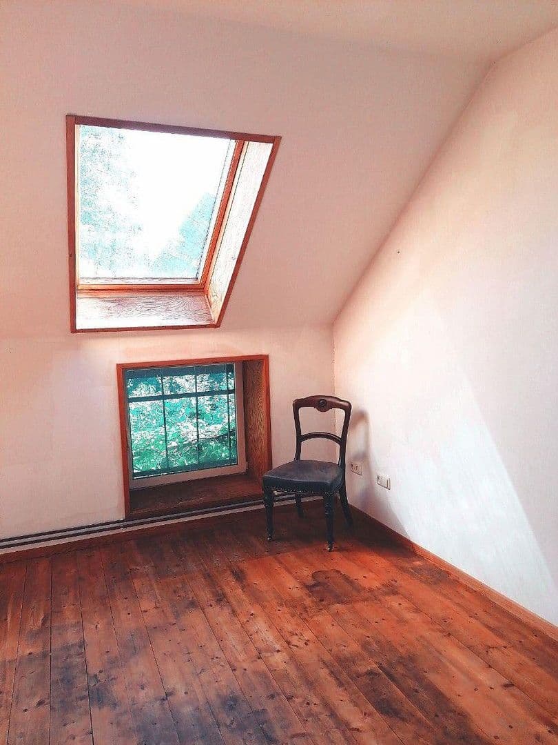 Prodej domu 540 m², pozemek 1.706 m², Lemgow, Dolní Sasko Prodej domu 540 m², pozemek 1.706 m², Lemgow, Dolní Sasko