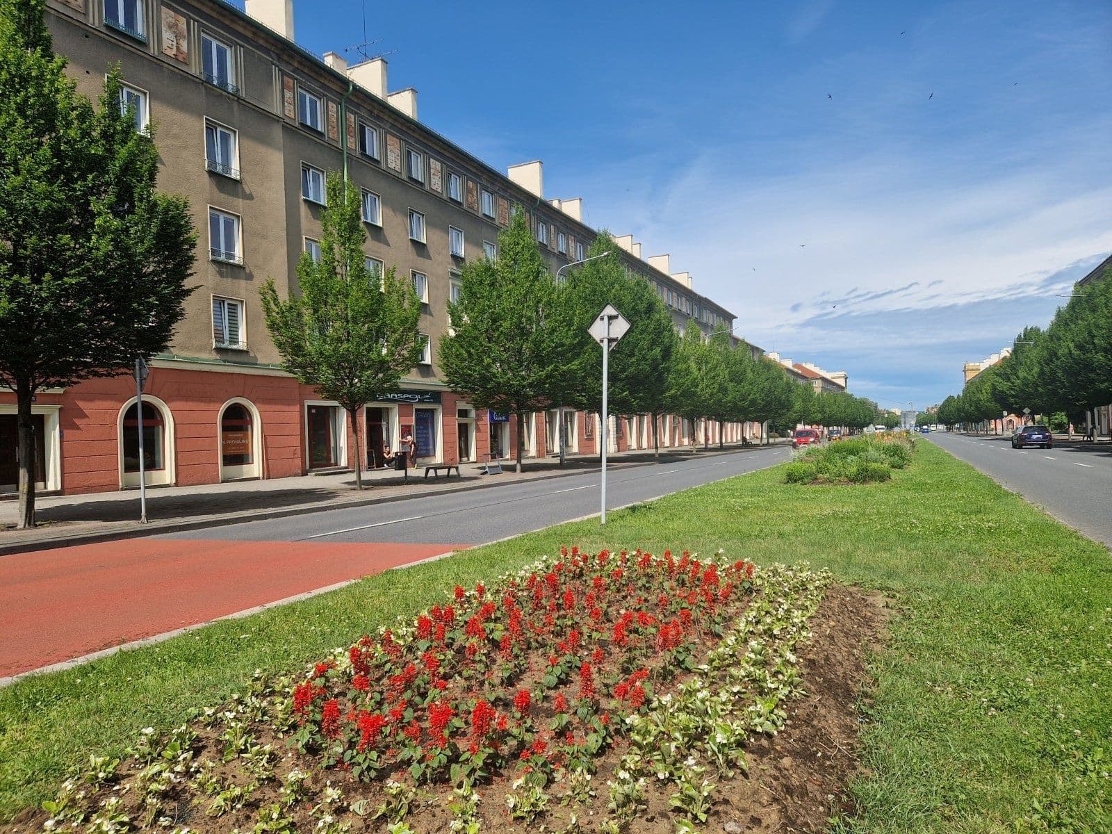 Pronájem nebytového prostoru 48 m², Hlavní třída, Havířov, Moravskoslezský kraj Pronájem nebytového prostoru 48 m², Hlavní třída, Havířov, Moravskoslezský kraj