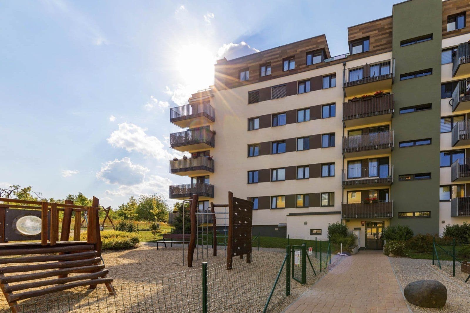 Pronájem bytu 2+kk 53 m², Hugo Haase, Praha, Praha Pronájem bytu 2+kk 53 m², Hugo Haase, Praha, Praha