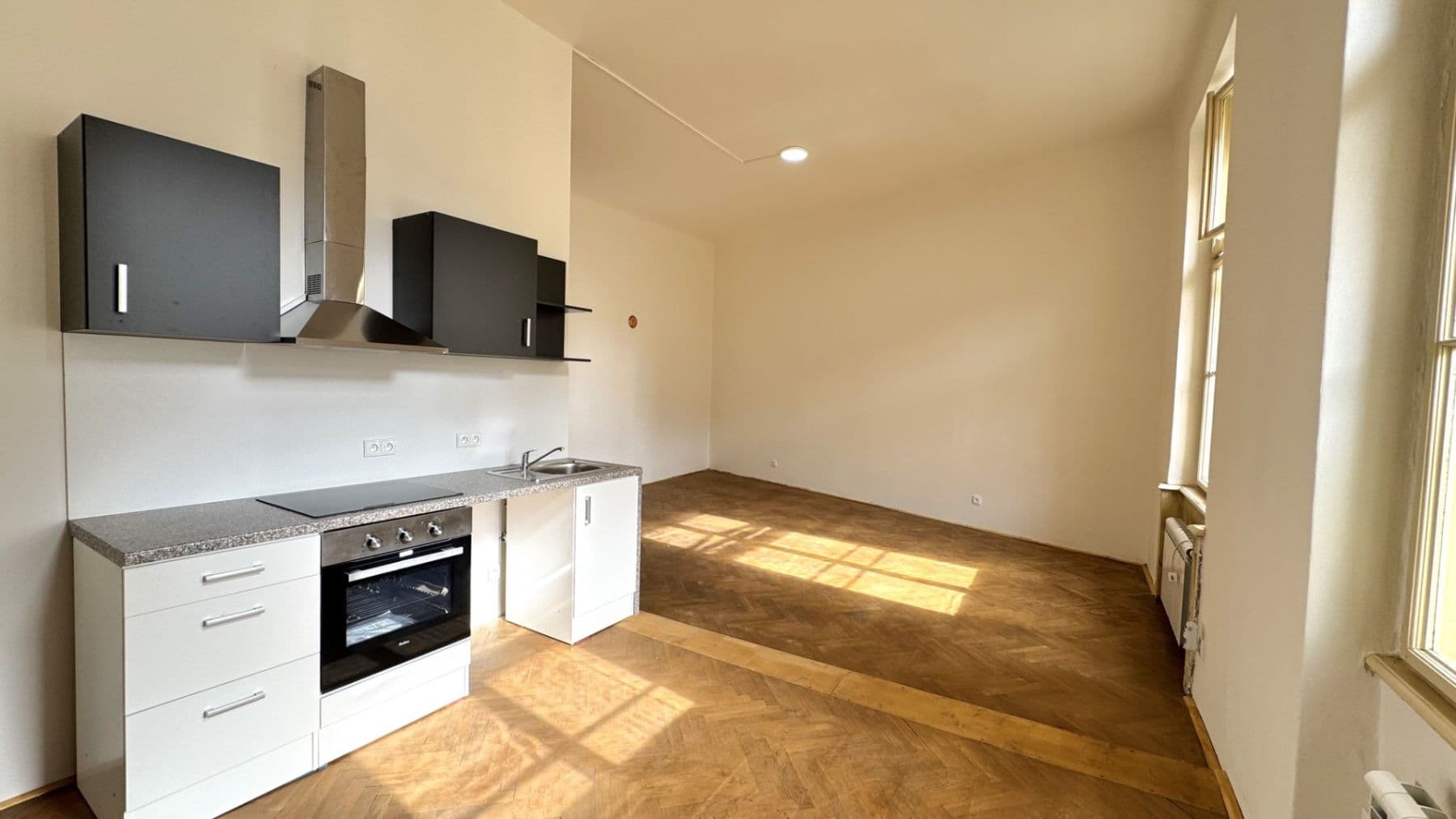 Pronájem bytu 2+kk 57 m², Žitná, Praha, Praha Pronájem bytu 2+kk 57 m², Žitná, Praha, Praha