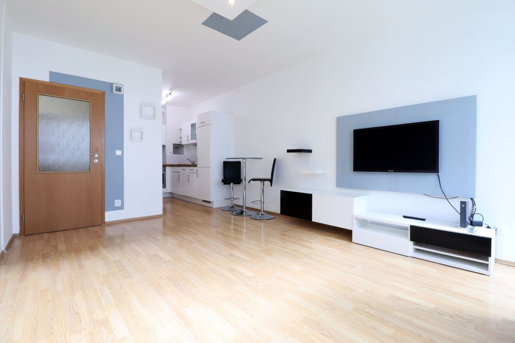Pronájem bytu 2+kk 48 m², Poupětova, Praha, Praha Pronájem bytu 2+kk 48 m², Poupětova, Praha, Praha
