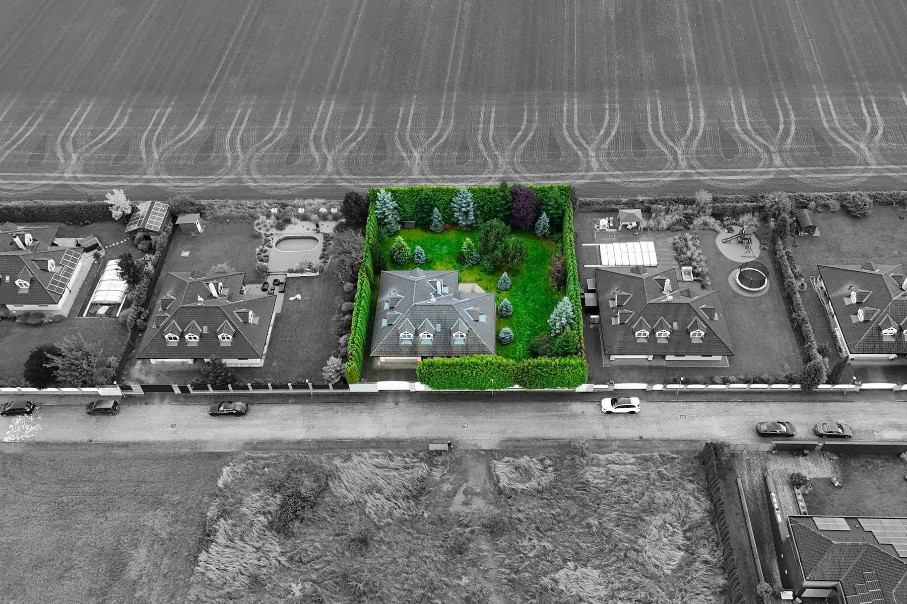 Prodej domu 274 m², pozemek 1.202 m², Karafiátová, Jesenice, Středočeský kraj Prodej domu 274 m², pozemek 1.202 m², Karafiátová, Jesenice, Středočeský kraj