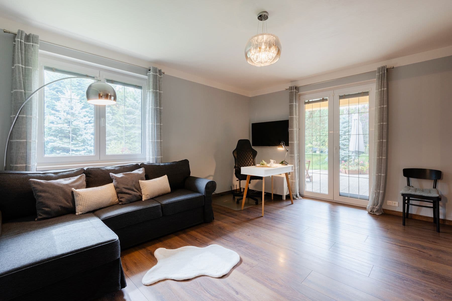 Prodej domu 274 m², pozemek 1.202 m², Karafiátová, Jesenice, Středočeský kraj Prodej domu 274 m², pozemek 1.202 m², Karafiátová, Jesenice, Středočeský kraj