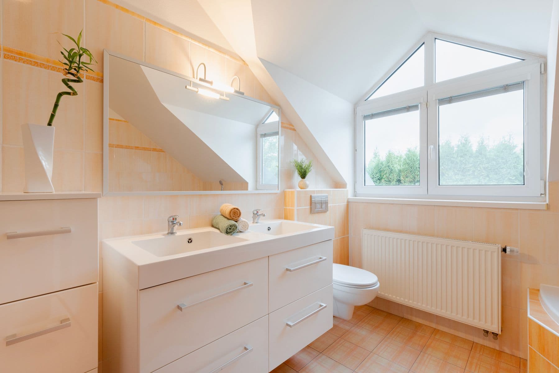 Prodej domu 274 m², pozemek 1.202 m², Karafiátová, Jesenice, Středočeský kraj Prodej domu 274 m², pozemek 1.202 m², Karafiátová, Jesenice, Středočeský kraj