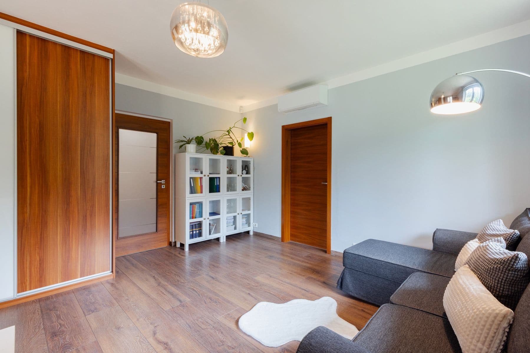 Prodej domu 274 m², pozemek 1.202 m², Karafiátová, Jesenice, Středočeský kraj Prodej domu 274 m², pozemek 1.202 m², Karafiátová, Jesenice, Středočeský kraj