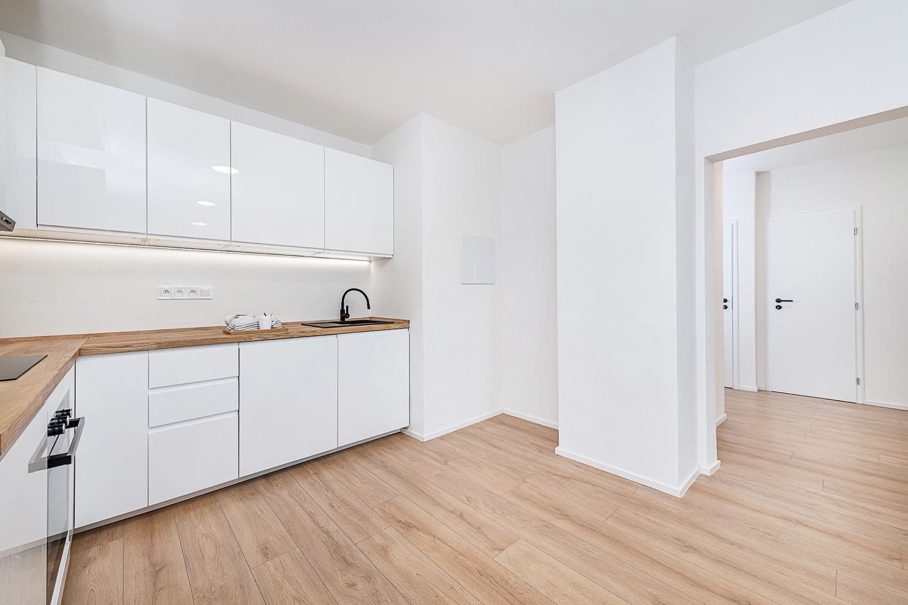 Prodej bytu 3+kk 72 m², Rilská, Praha, Praha Prodej bytu 3+kk 72 m², Rilská, Praha, Praha